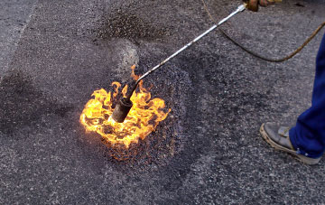 Mount Sorrel flat roofing repairs